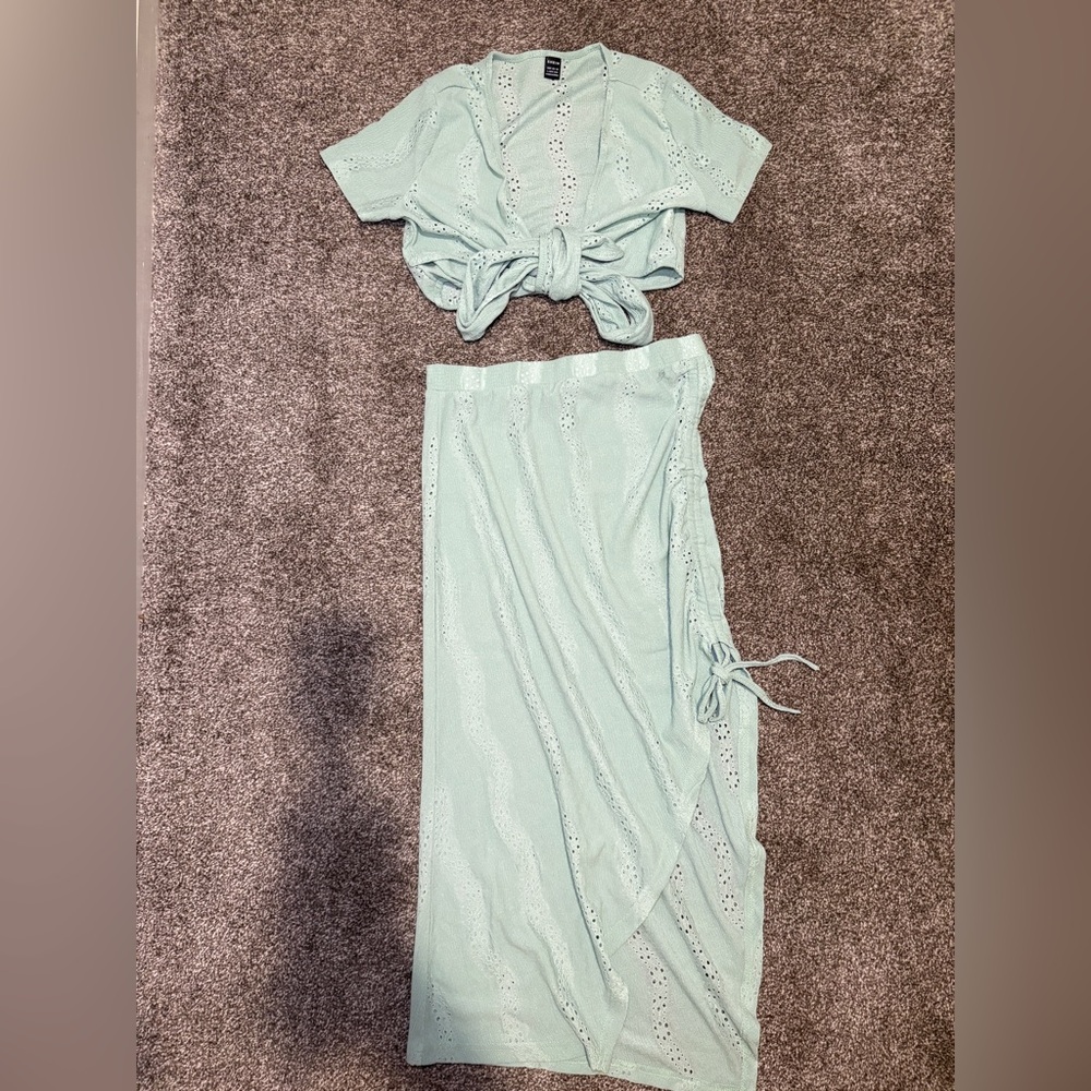 NEW Mint Green Women's Skirt Set